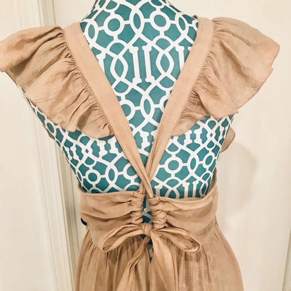 Super romantic Victorian style maxi dress.